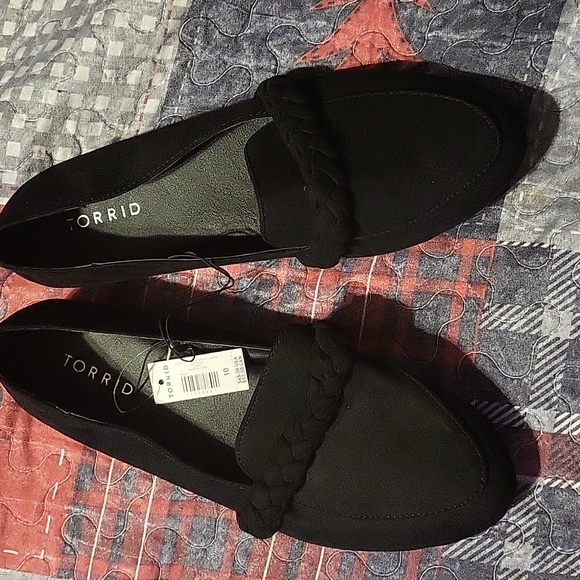 torrid Shoes - Torrid black twist braid front loafer